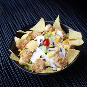 سلطة دجاجتي