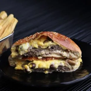 دجاجتي - ايمباستا برغر لحم